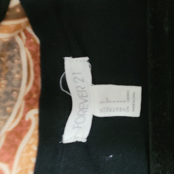 Black sweater - Picture 4 of 4